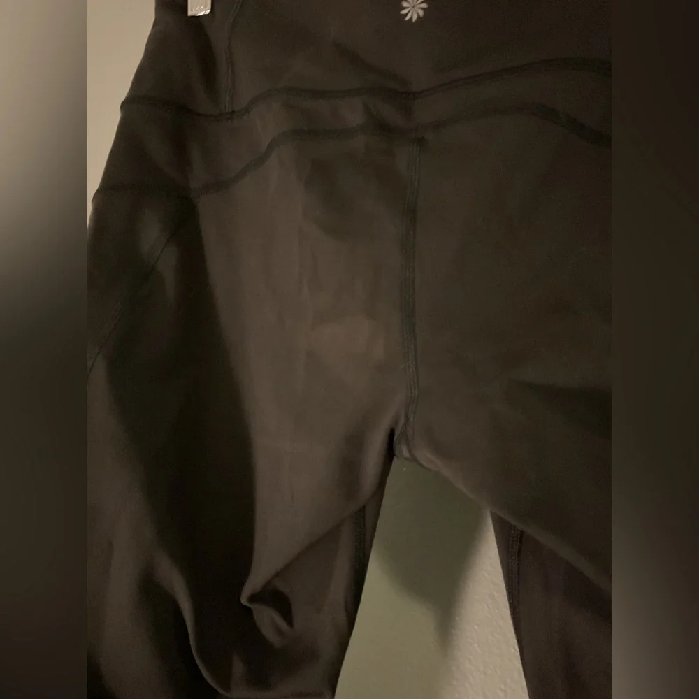 Women’s athleta leggings! - Picture 4 of 11